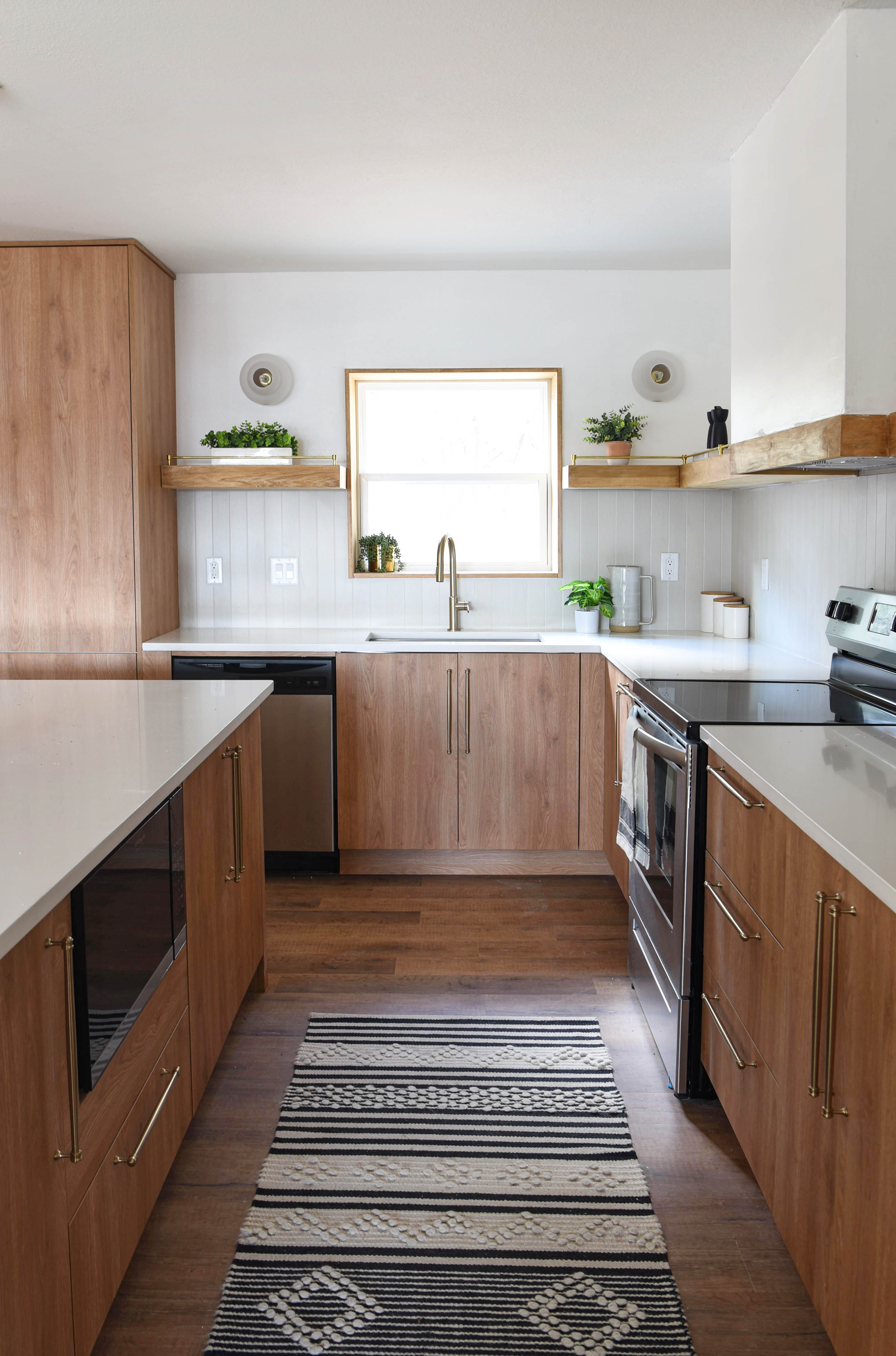 Biophilic Design 101: 8 Easy Ways to Bring Nature Into Your Home